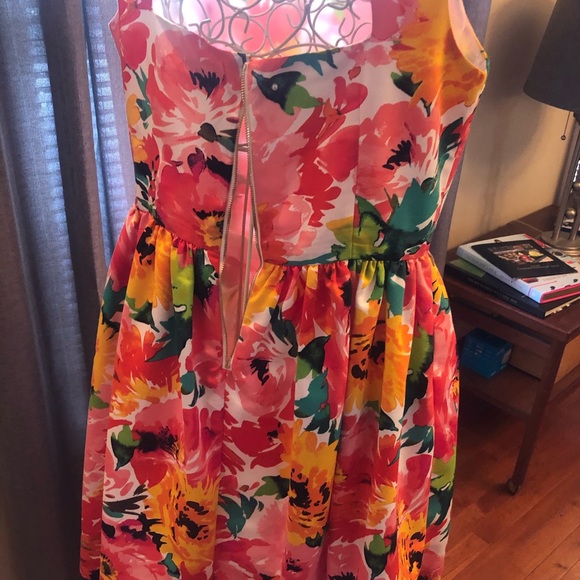 Eliza J floral dress - Picture 4 of 6